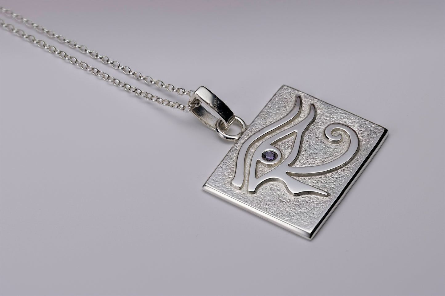 Eye of Horus Talisman -925 sterling silver - cubic zirconia gemstone