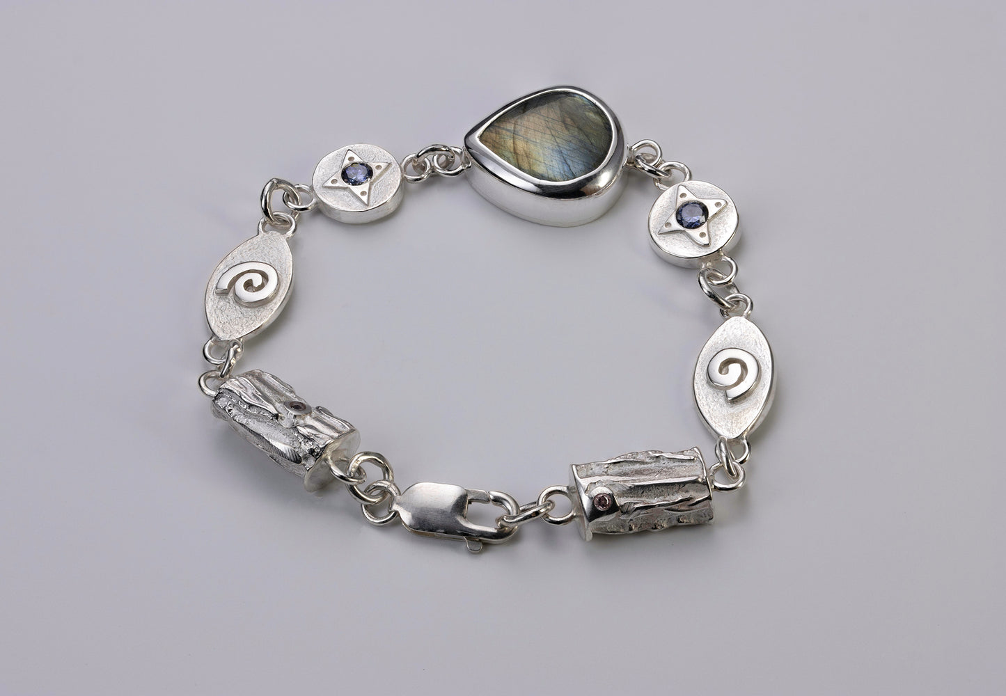 Celestial bracelet - Eamon ó Broin Jewellery